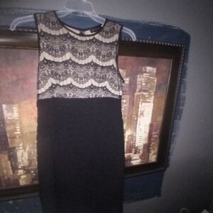 Elegant Black Lace Dress